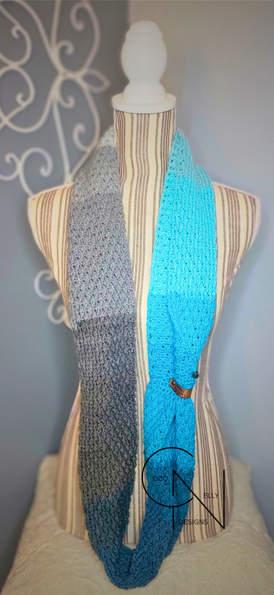 CALLA Kissy Mobius Scarf - Signature Collection