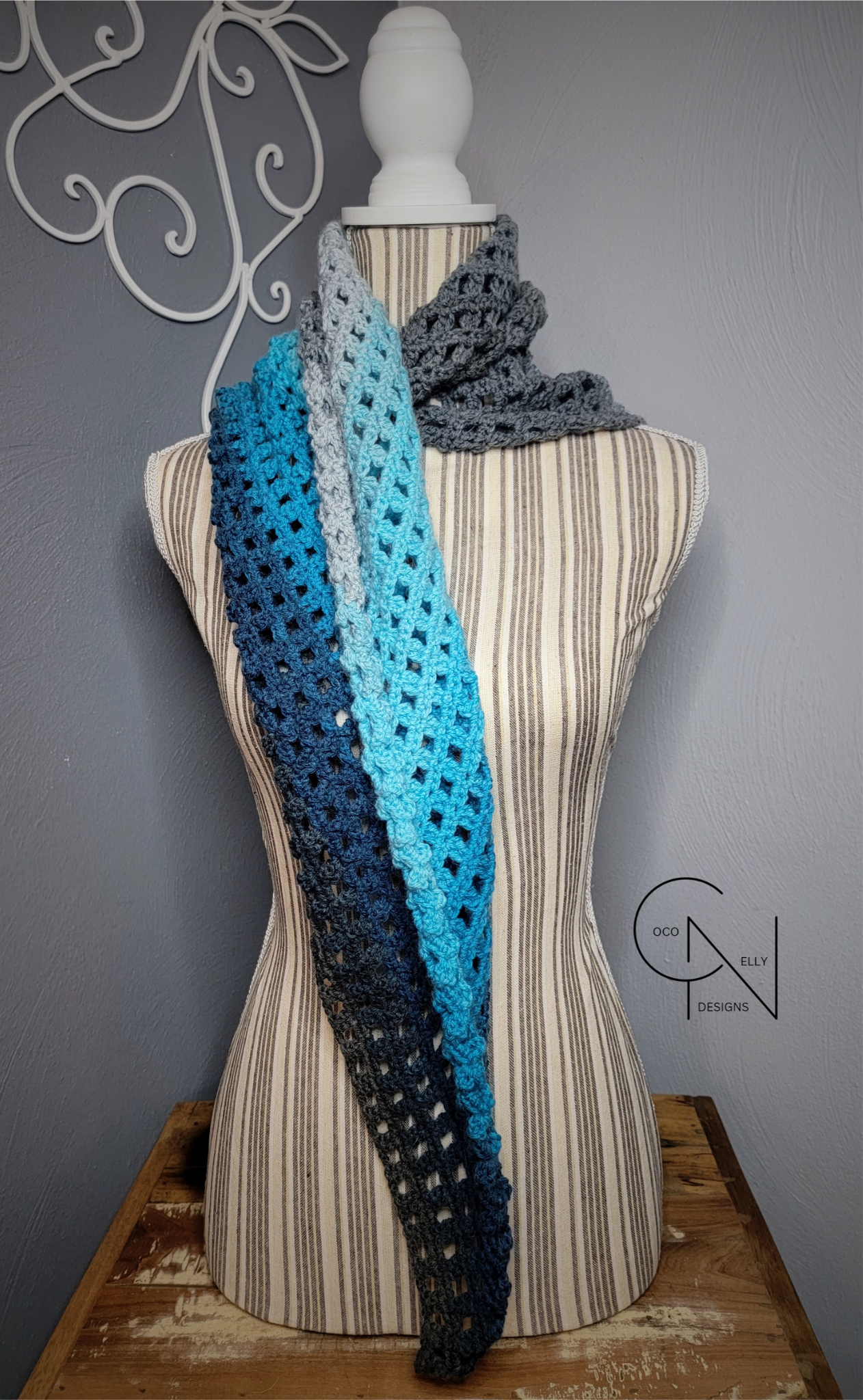 Blue Ocean Capelet