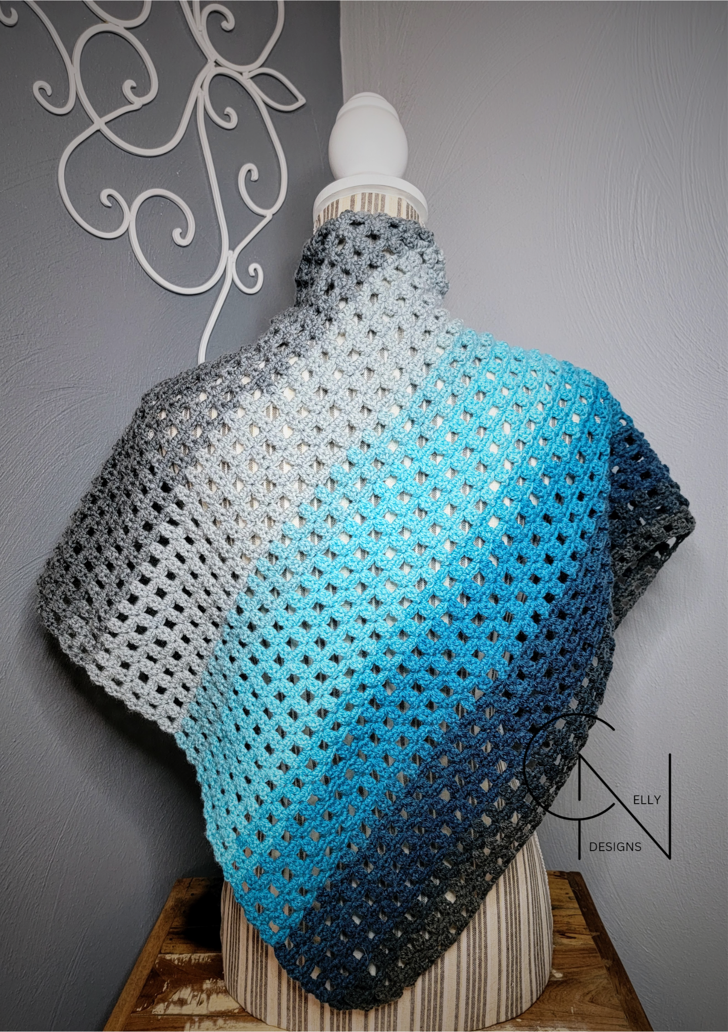 Blue Ocean Capelet