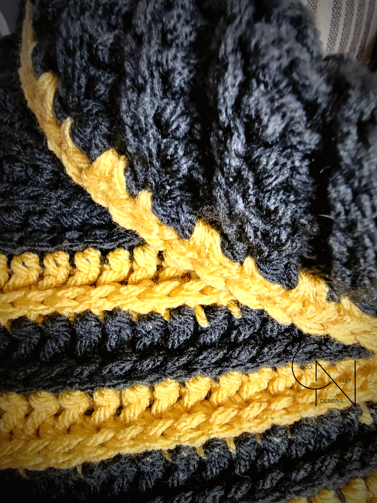 Bumble Bee Striped Shawl