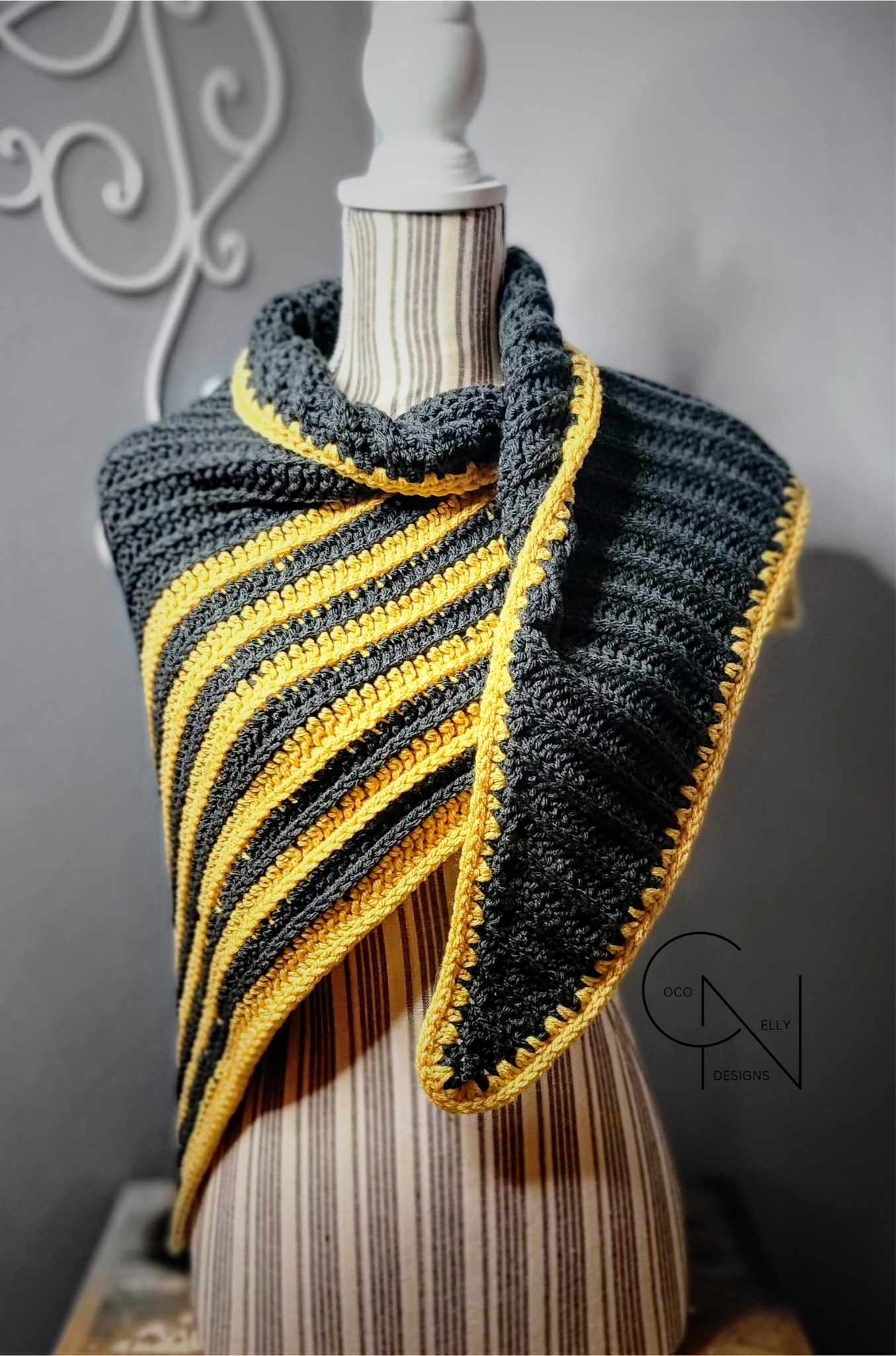 Bumble Bee Striped Shawl