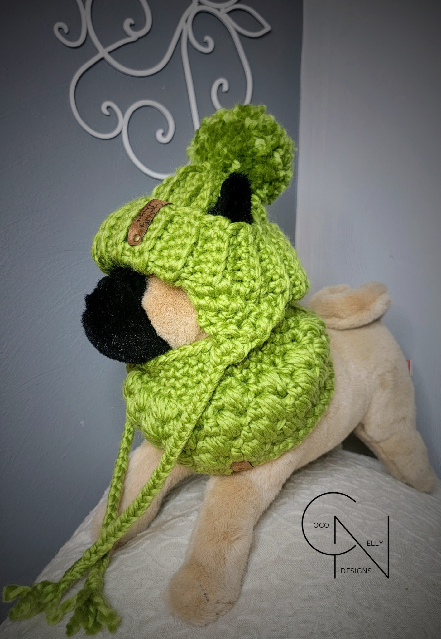 Lime Green Dog Set