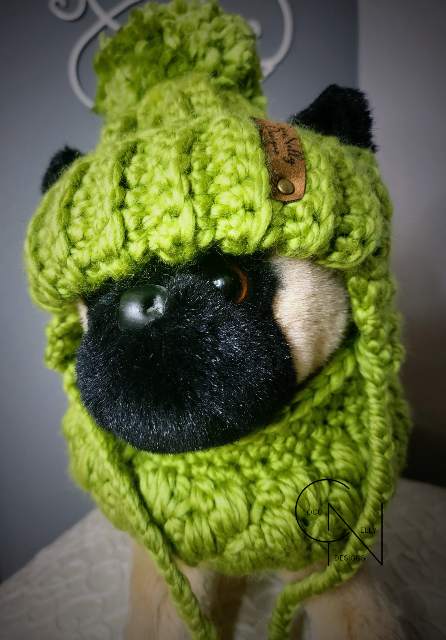 Lime Green Dog Set